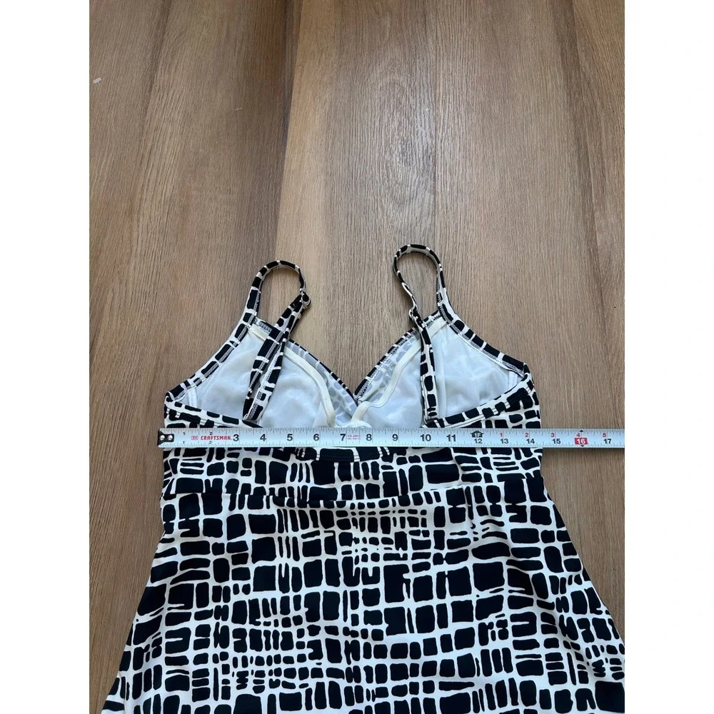 Miraclesuit Womens 12 Black White Geometric Grid‎ Tankini Swim Top tummy control